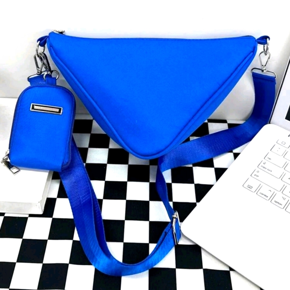 NWOT Triangle Nylon Bag & Pouch